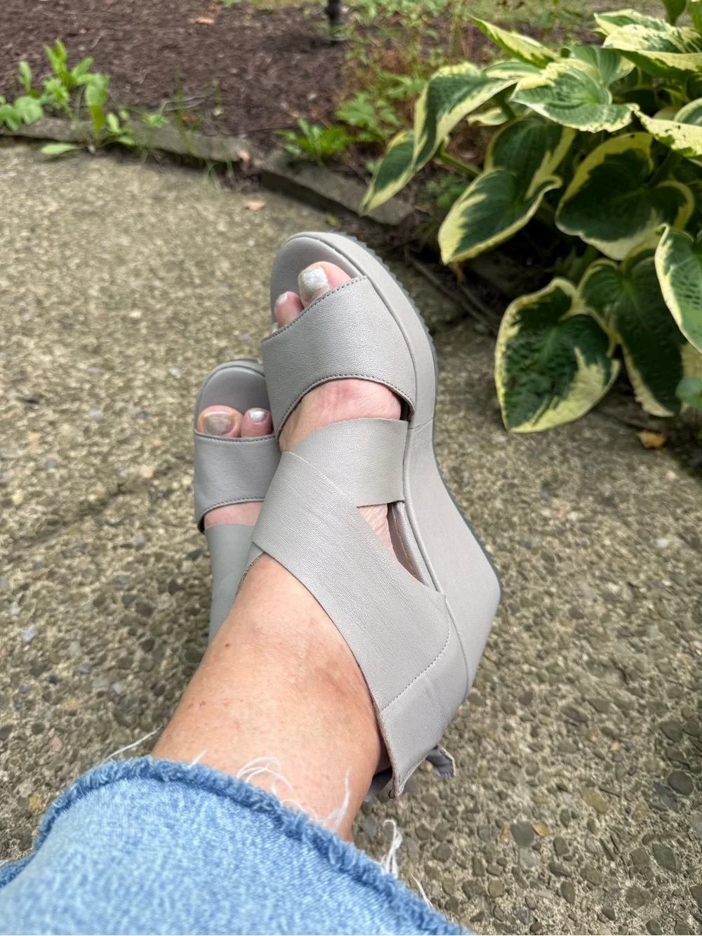 Eileen Fisher Gray Leather Platform Wedge Sandals Zip Back 9.5